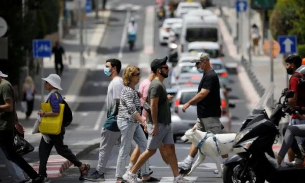 Ισραήλ: "Αντίο στις μάσκες" σε κλειστούς δημόσιους χώρους από την Τρίτη